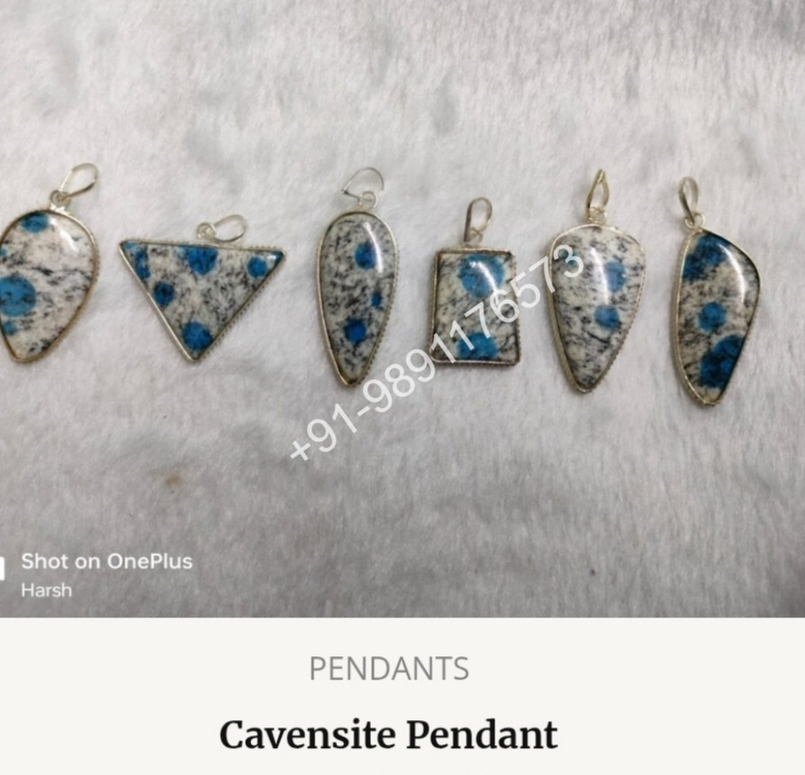 CAVENSITE PENDANT